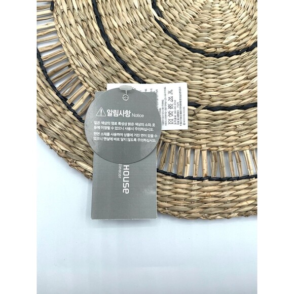 MORDEN HOUSE Round Woven Straw Placemats with Black Accents- 13.75" Diameter NWT - Picture 2 of 13